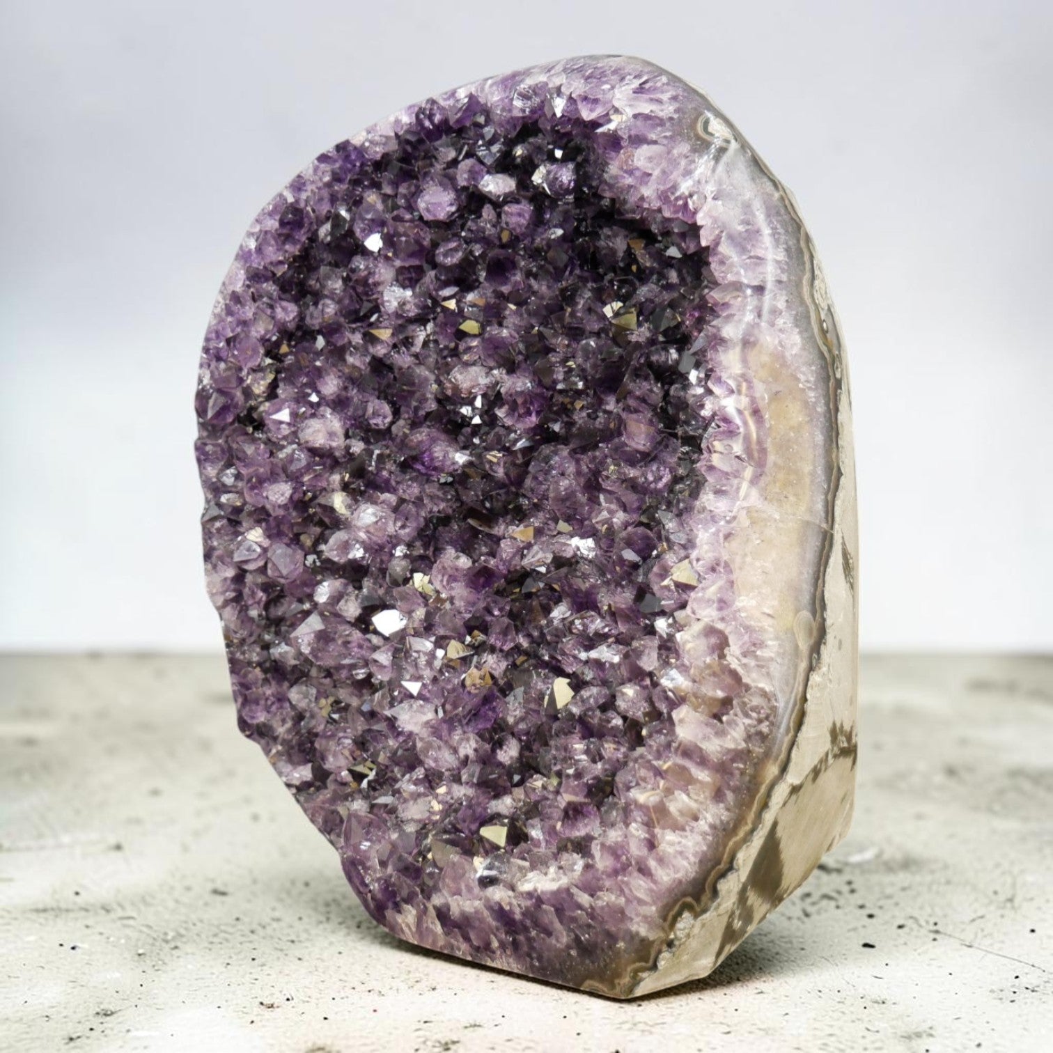 Large Amethyst Crystal Geode – 32.60 lb | Natural Uruguayan Specimen
